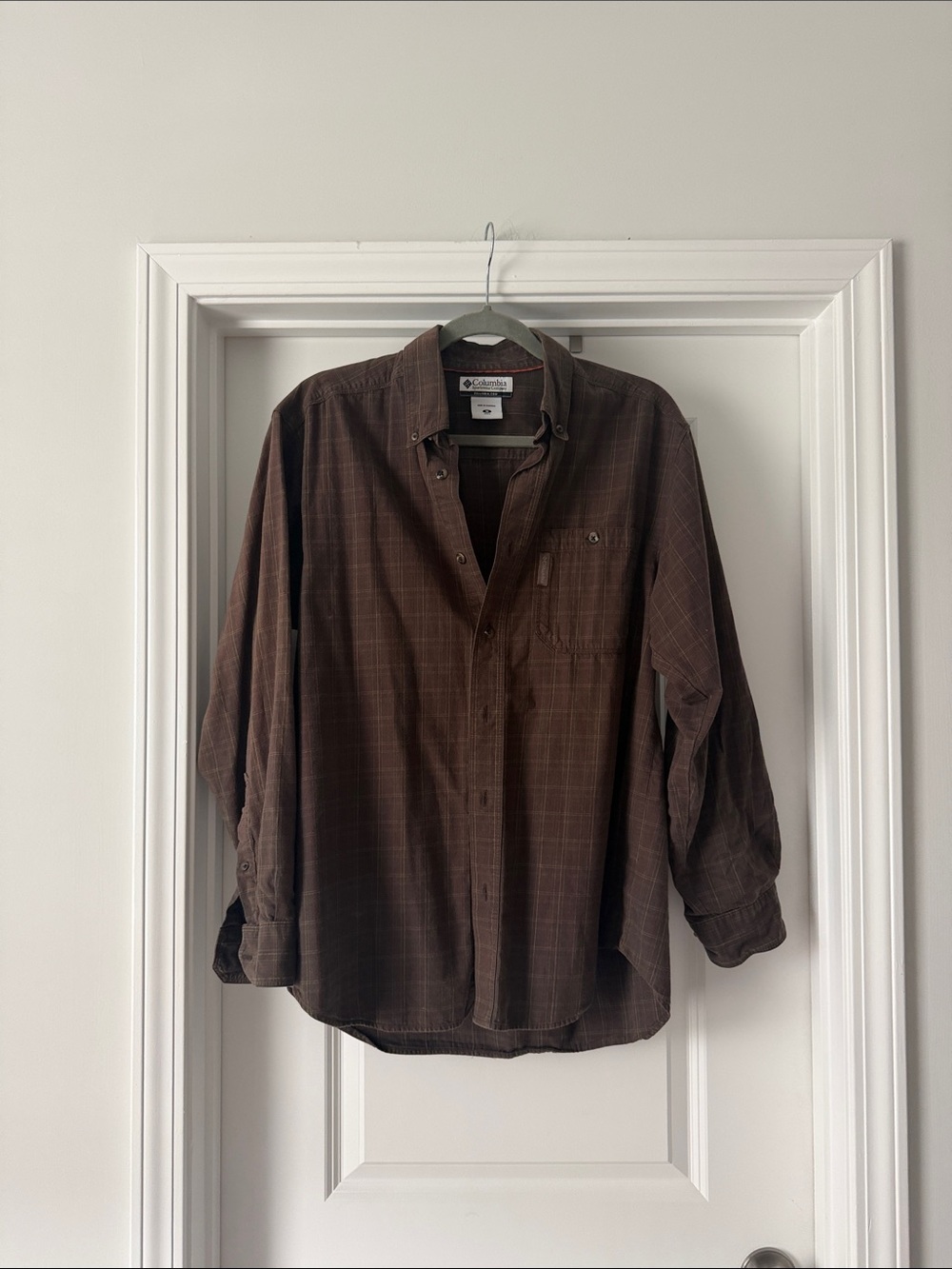 Brown Men’s Columbia Button Down